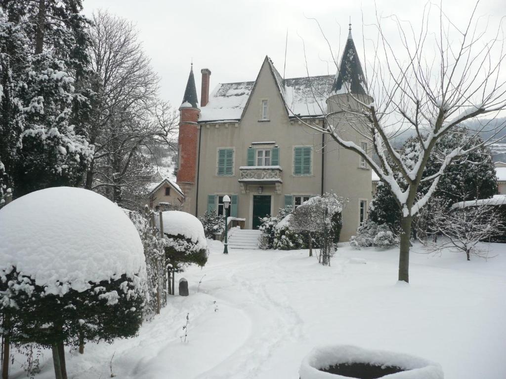 Bed and Breakfast Au Fond De La Cour Veyre-Monton Esterno foto