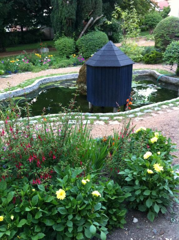Bed and Breakfast Au Fond De La Cour Veyre-Monton Esterno foto